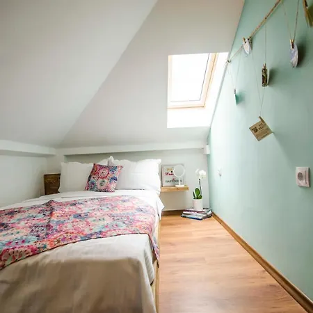 Off Vitosha Blvd Designer * Σόφια